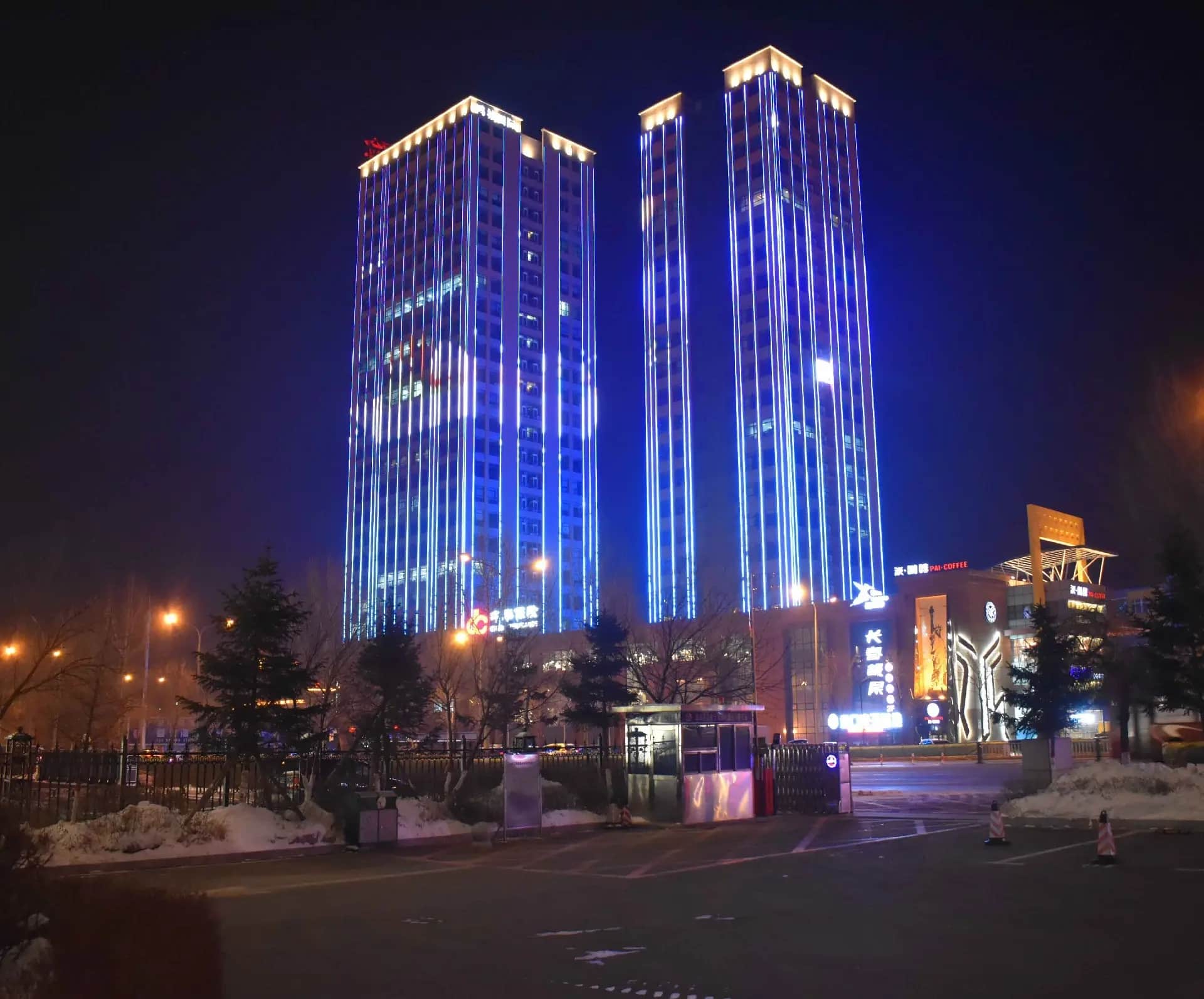 四川亮化工程對(duì)城市的影響有這些